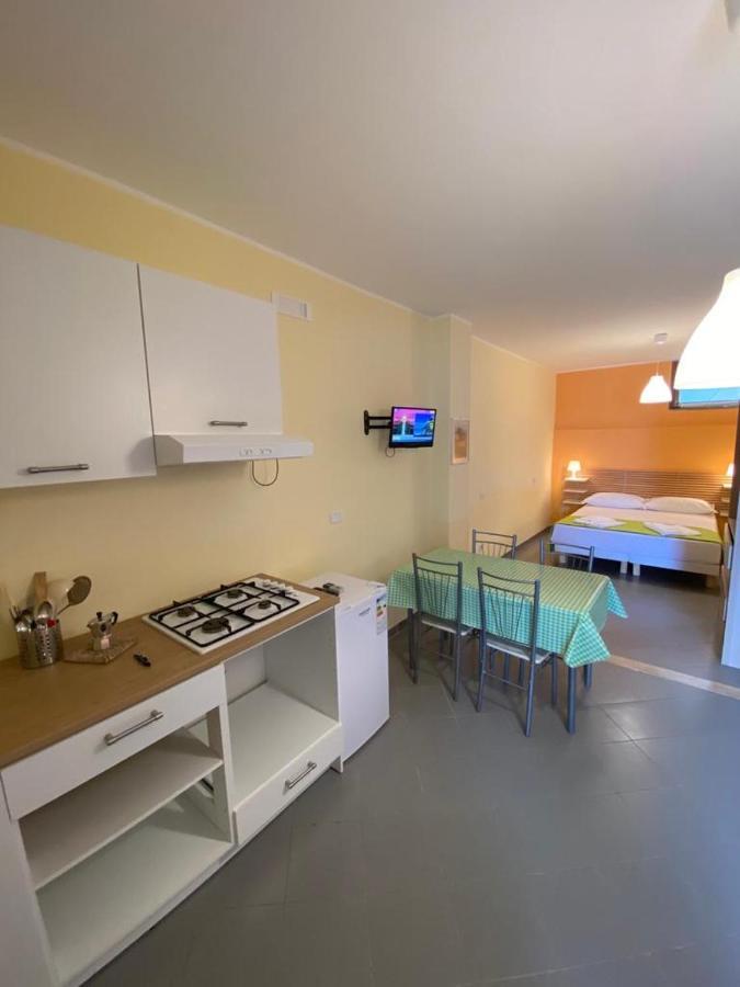 Le Terrazze Aparthotel Агрополи Екстериор снимка